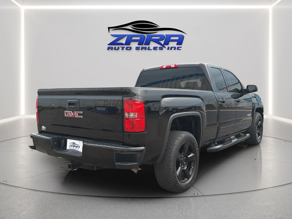 Photo 7 of this GMC SIERRA 1500
