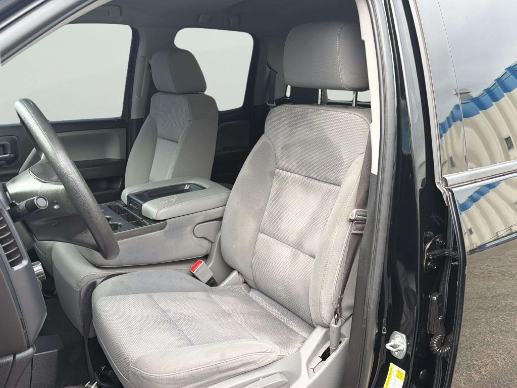 Photo 13 of this GMC SIERRA 1500