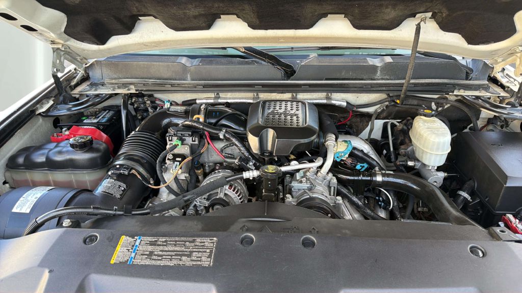 Photo 26 of this CHEVROLET SILVERADO 2500H
