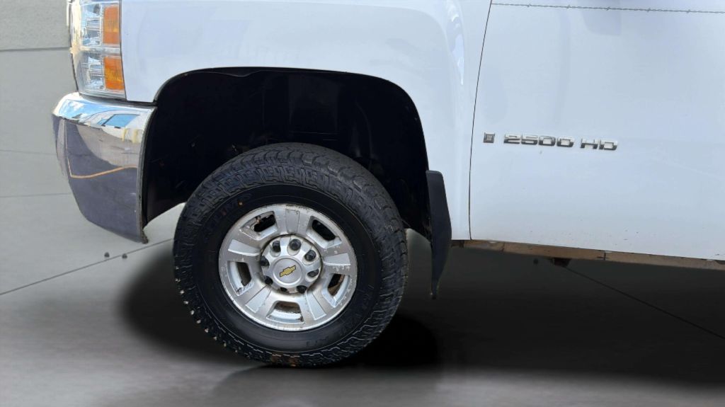 Photo 29 of this CHEVROLET SILVERADO 2500H