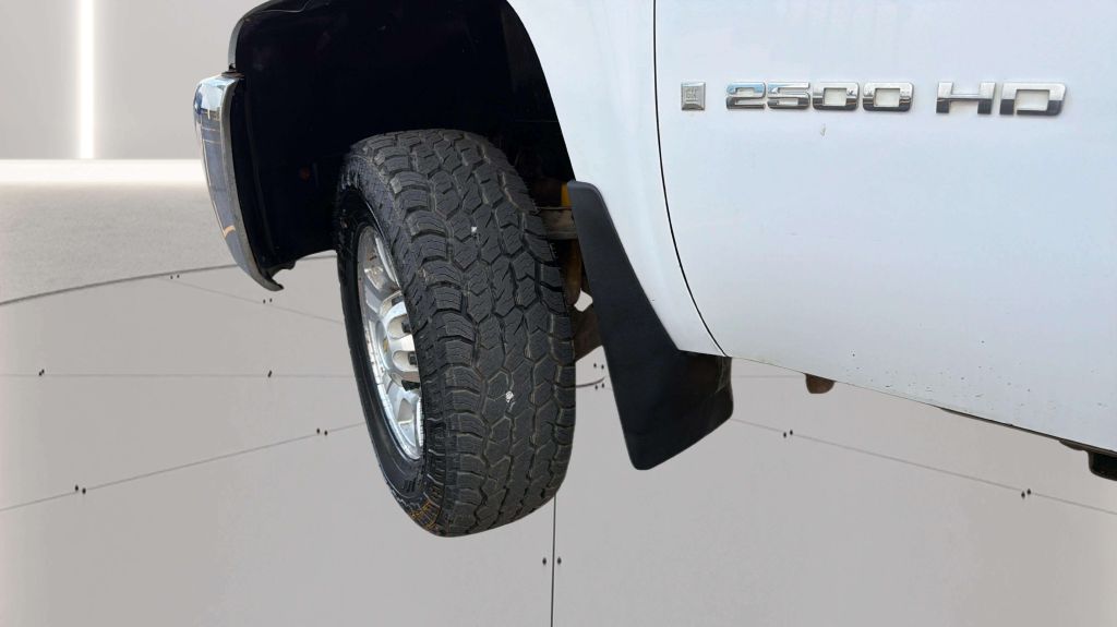 Photo 30 of this CHEVROLET SILVERADO 2500H