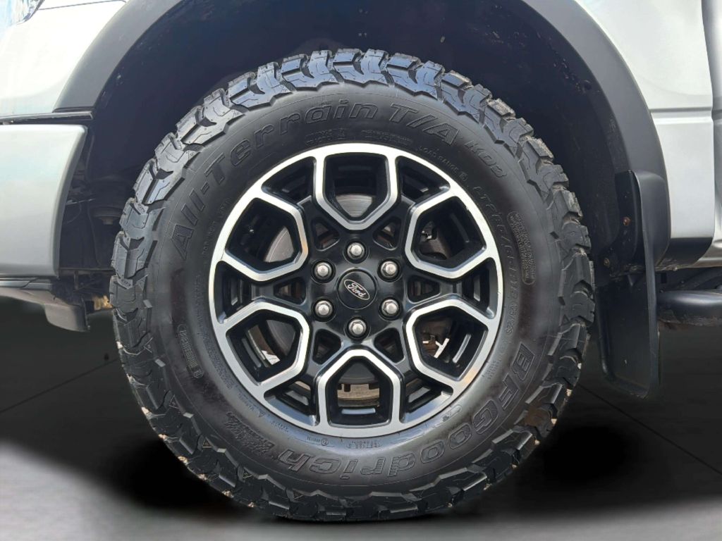 Photo 29 of this FORD F-150