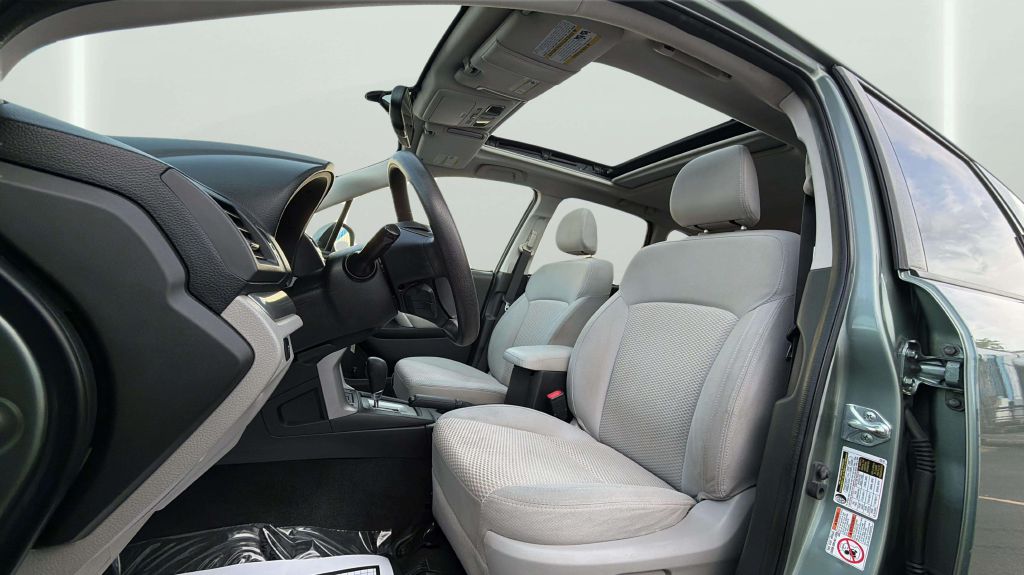Photo 29 of this SUBARU FORESTER