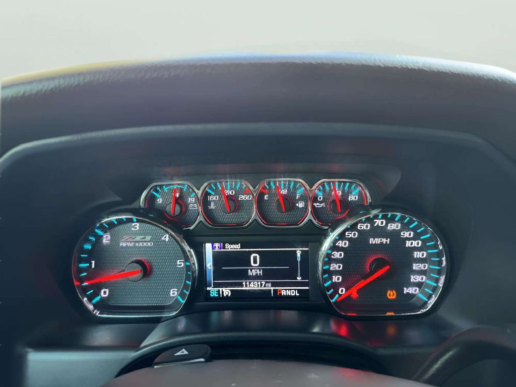Photo 19 of this CHEVROLET SILVERADO 1500