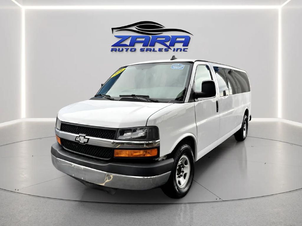 Photo 2 of this CHEVROLET EXPRESS