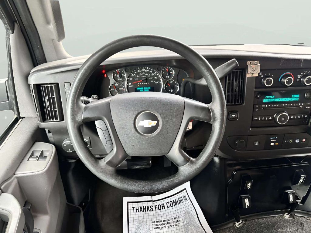 Photo 16 of this CHEVROLET EXPRESS
