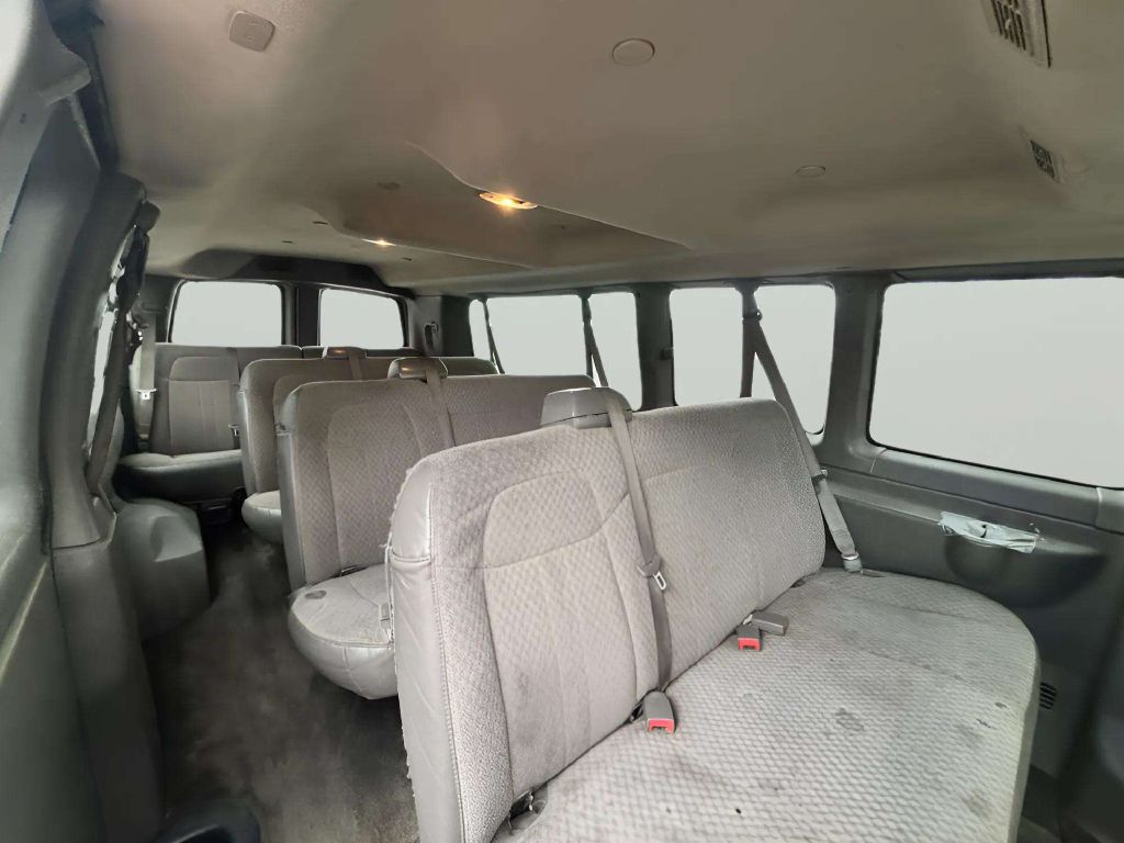 Photo 19 of this CHEVROLET EXPRESS