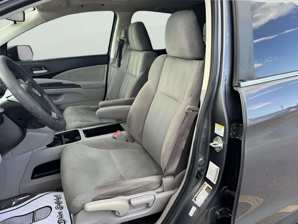 Photo 12 of this HONDA CR-V