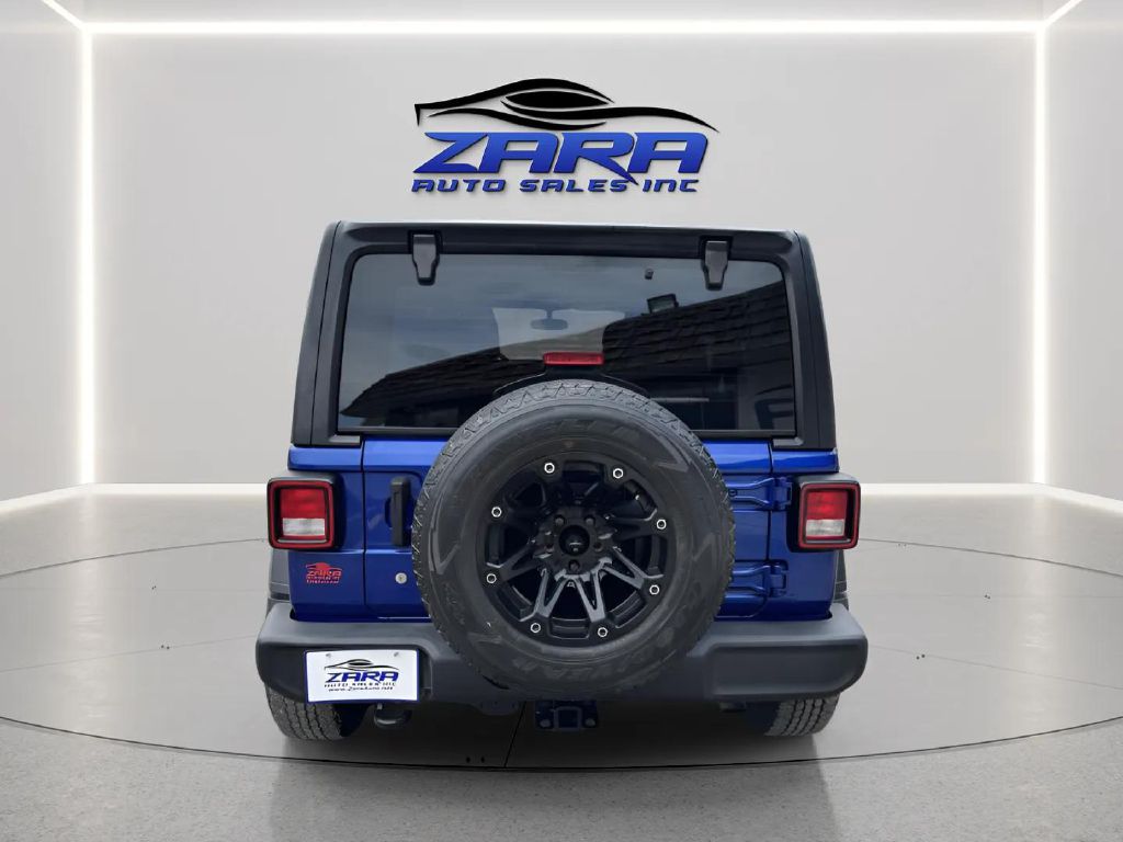 Photo 5 of this JEEP WRANGLER UNLIMI