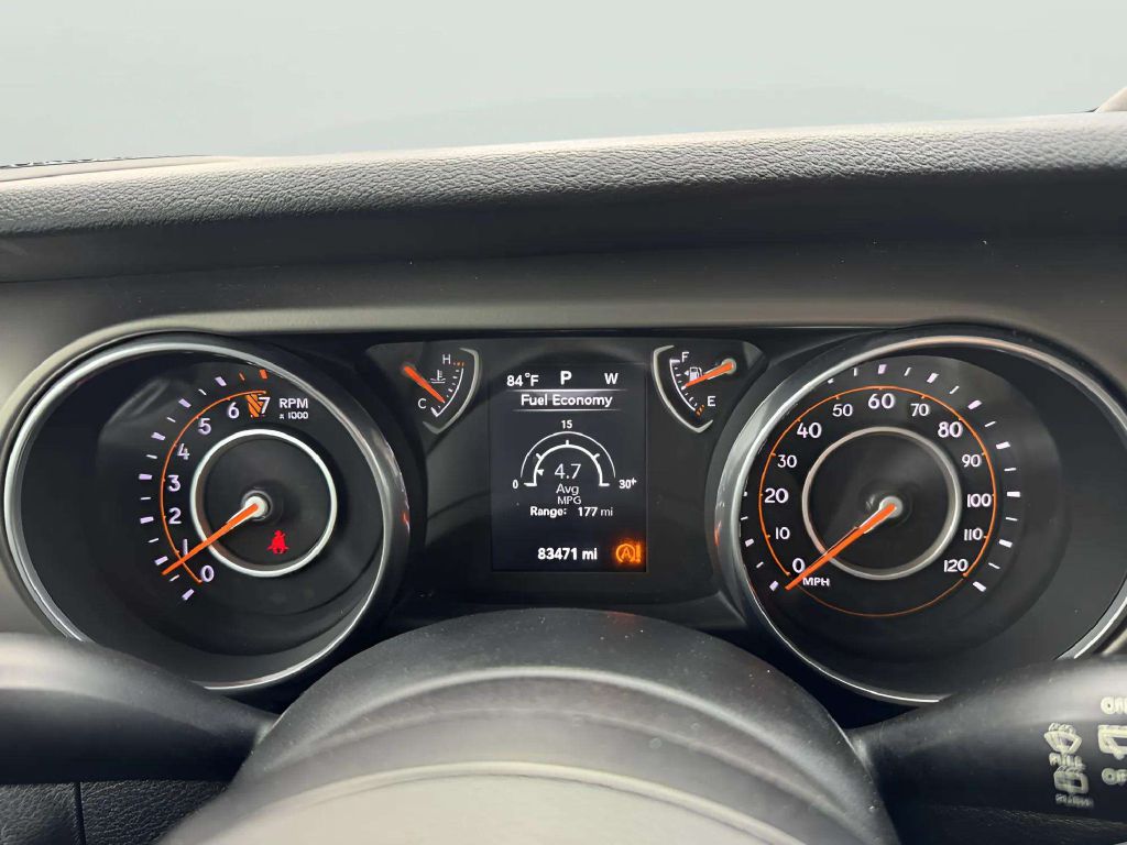 Photo 23 of this JEEP WRANGLER UNLIMI