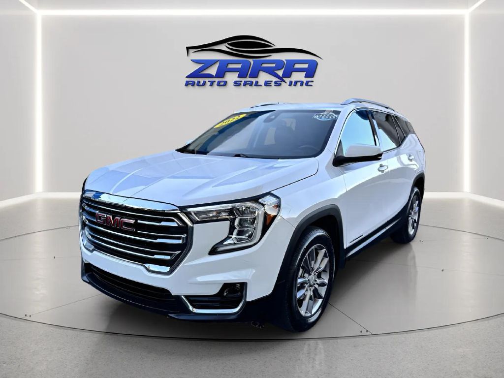 Photo 2 of this GMC TERRAIN