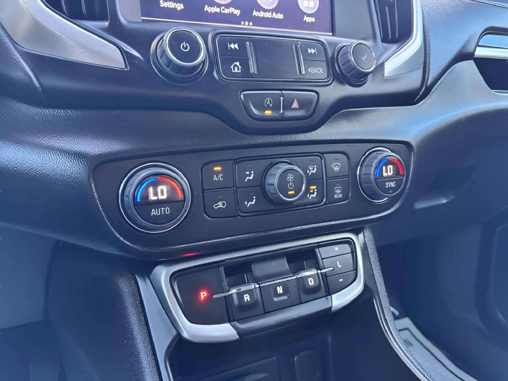 Photo 20 of this GMC TERRAIN