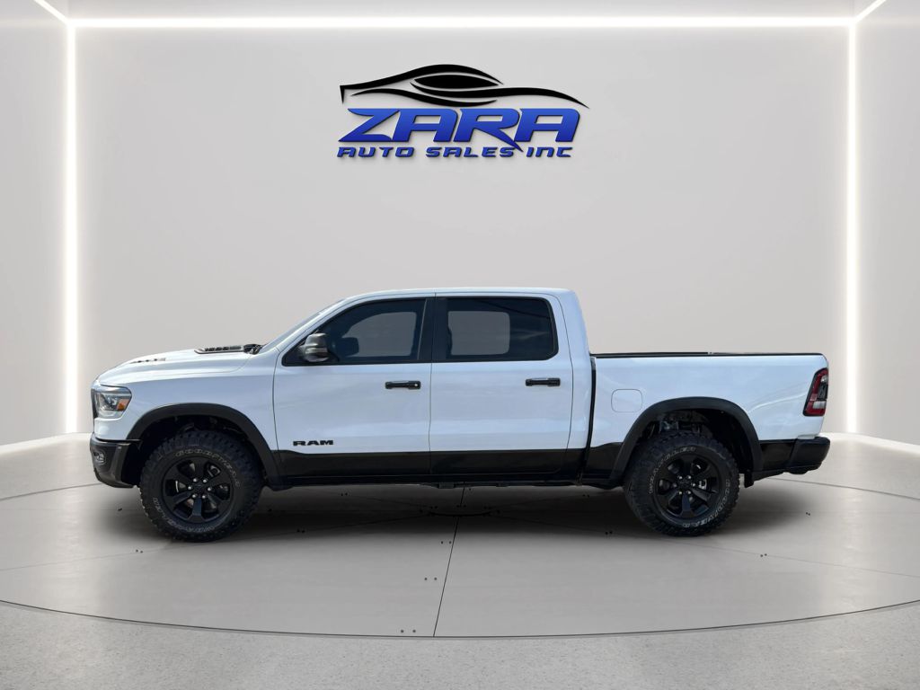 Photo 4 of this RAM 1500