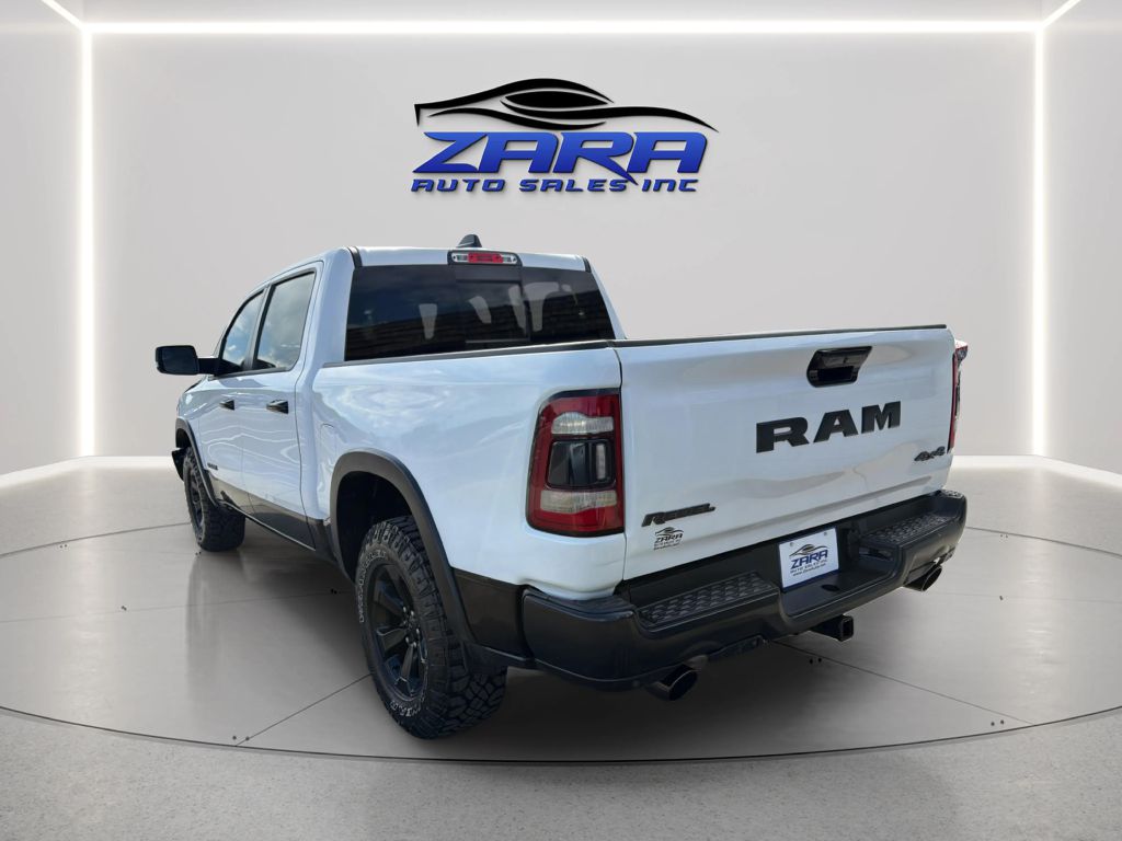 Photo 5 of this RAM 1500