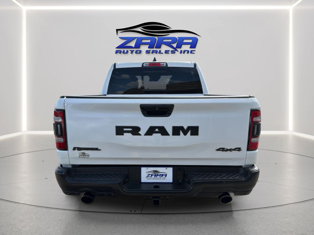 Photo 6 of this RAM 1500