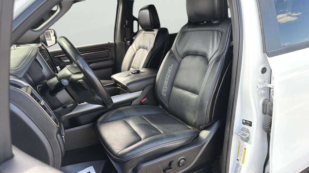 Photo 12 of this RAM 1500