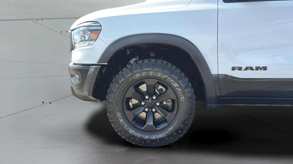Photo 35 of this RAM 1500