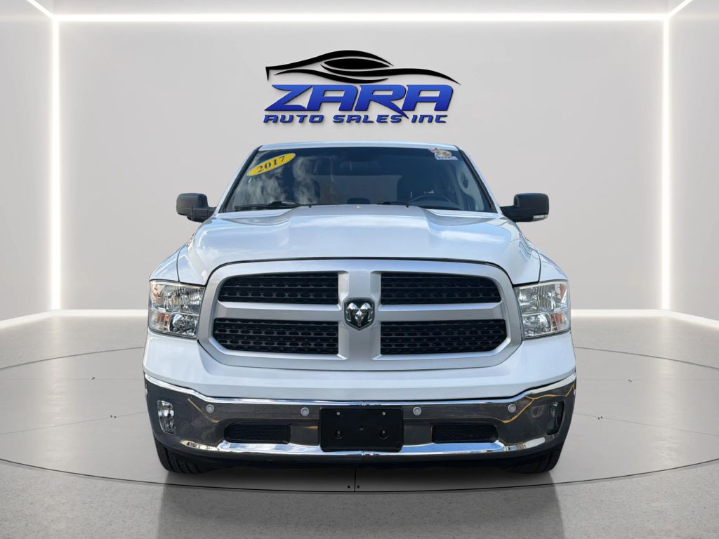 Photo 2 of this RAM 1500
