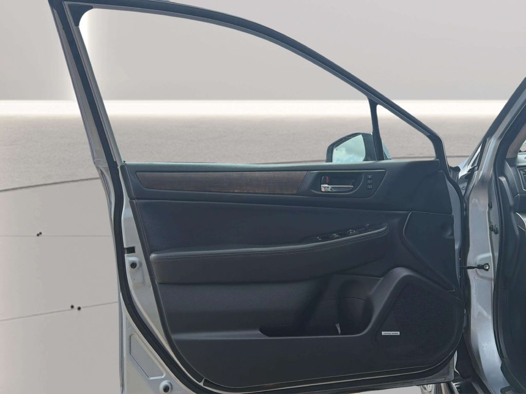 Photo 15 of this SUBARU OUTBACK