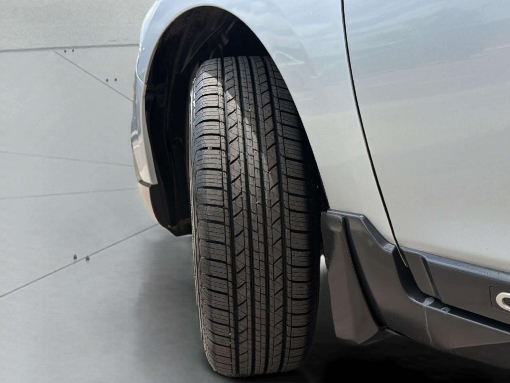 Photo 31 of this SUBARU OUTBACK