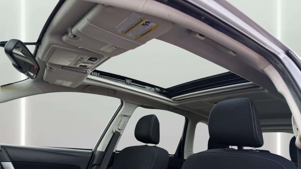 Photo 17 of this SUBARU FORESTER