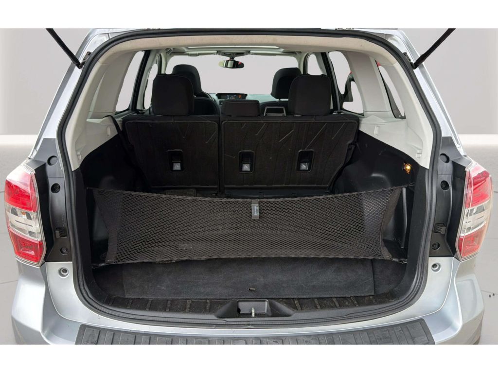 Photo 31 of this SUBARU FORESTER