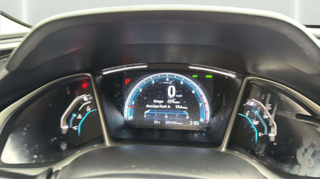 Photo 23 of this HONDA CIVIC