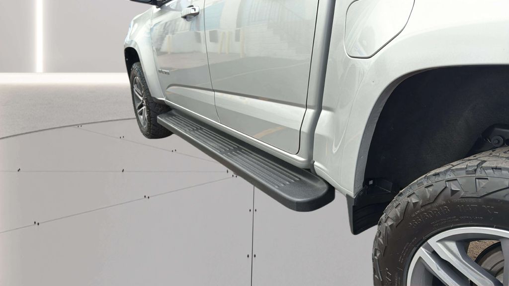 Photo 32 of this CHEVROLET COLORADO