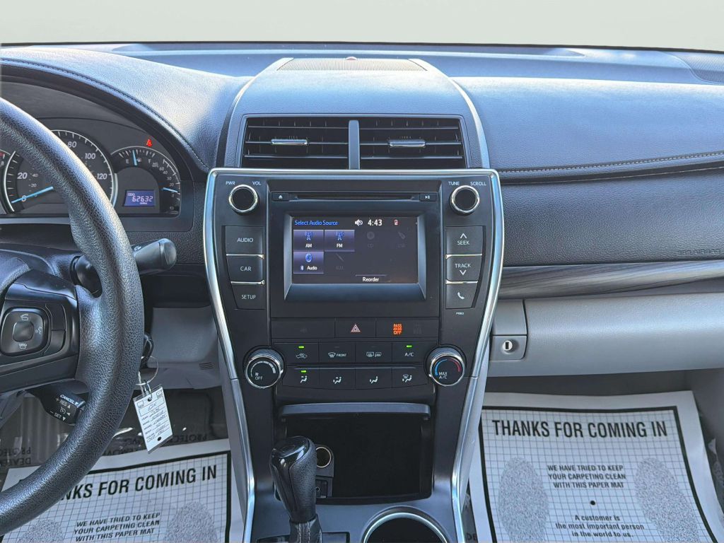 Photo 18 of this TOYOTA CAMRY