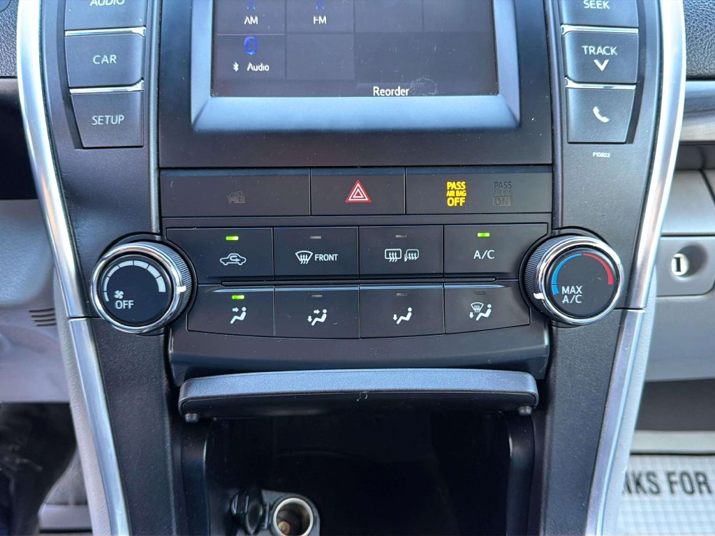 Photo 24 of this TOYOTA CAMRY