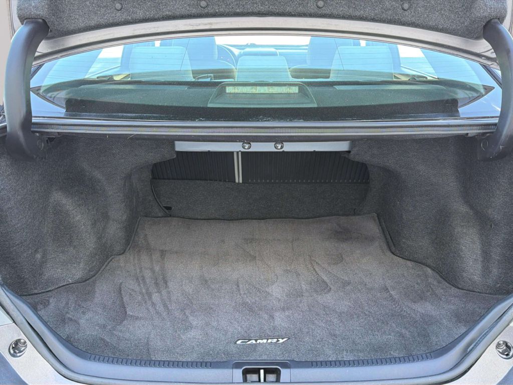 Photo 25 of this TOYOTA CAMRY