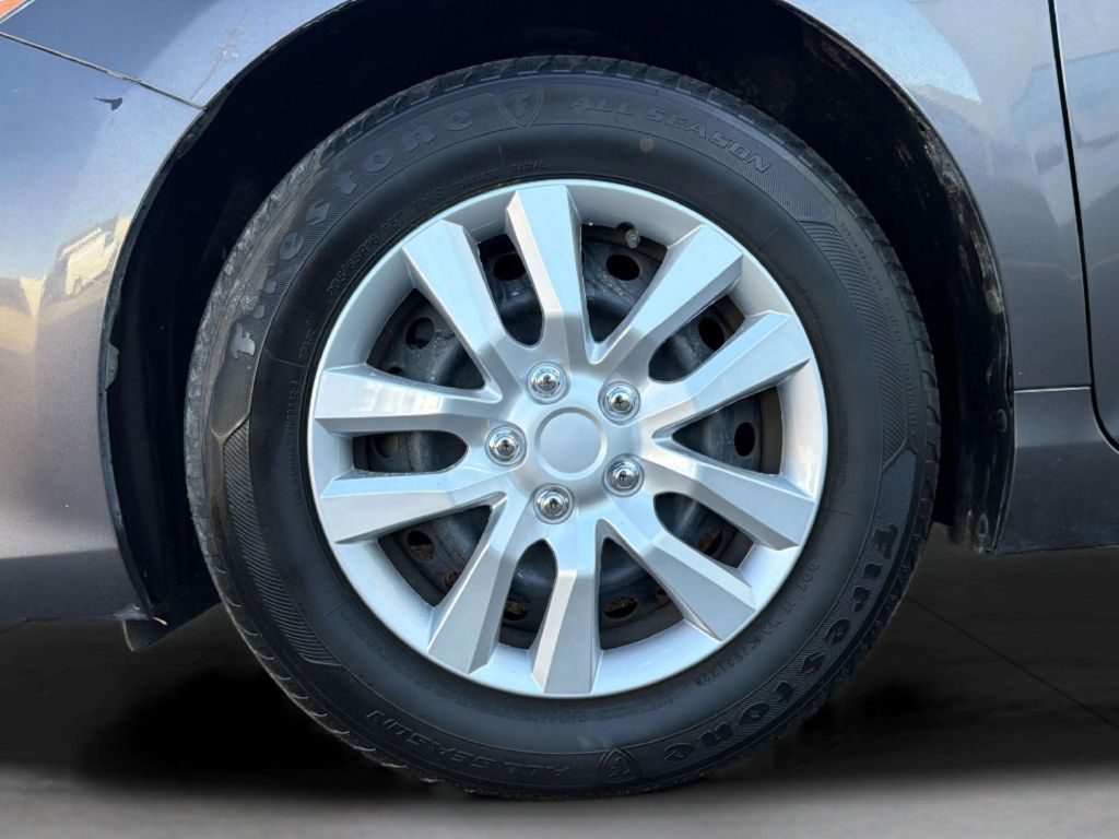 Photo 26 of this TOYOTA CAMRY