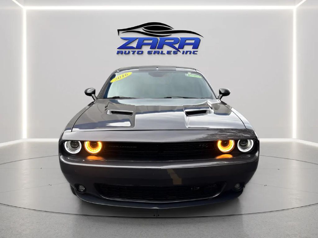 Photo 9 of this DODGE CHALLENGER