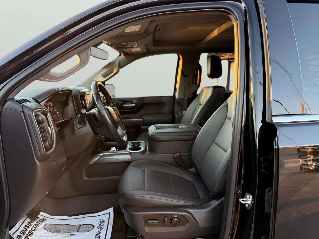 Photo 12 of this CHEVROLET SILVERADO 1500