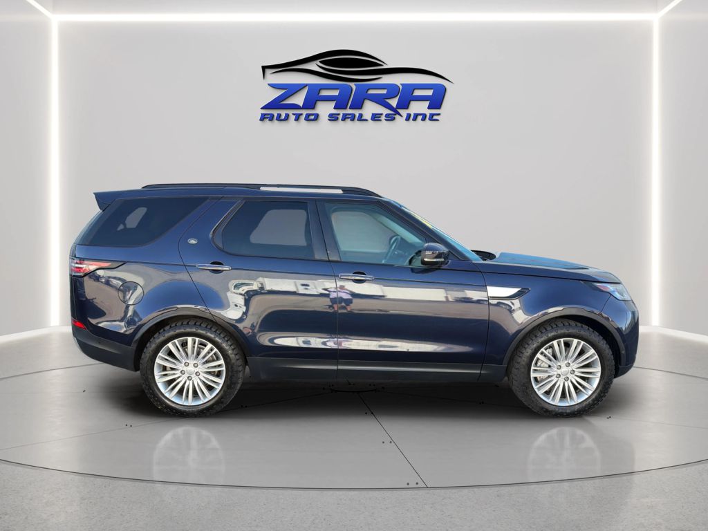 Photo 8 of this LAND ROVER DISCOVERY