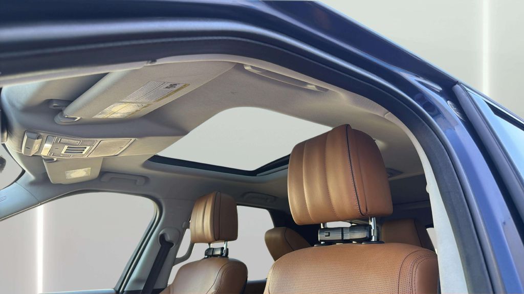 Photo 19 of this LAND ROVER DISCOVERY