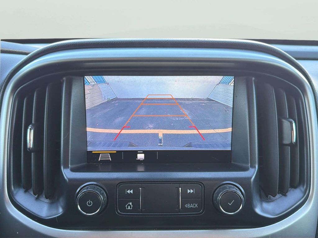 Photo 22 of this CHEVROLET COLORADO
