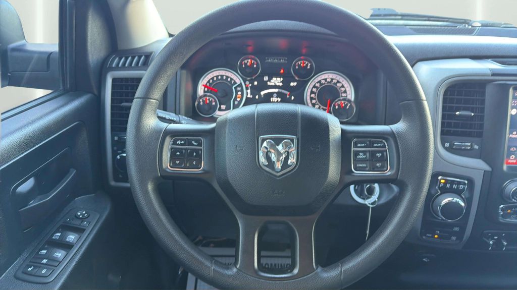 Photo 23 of this RAM 1500 CLASSIC