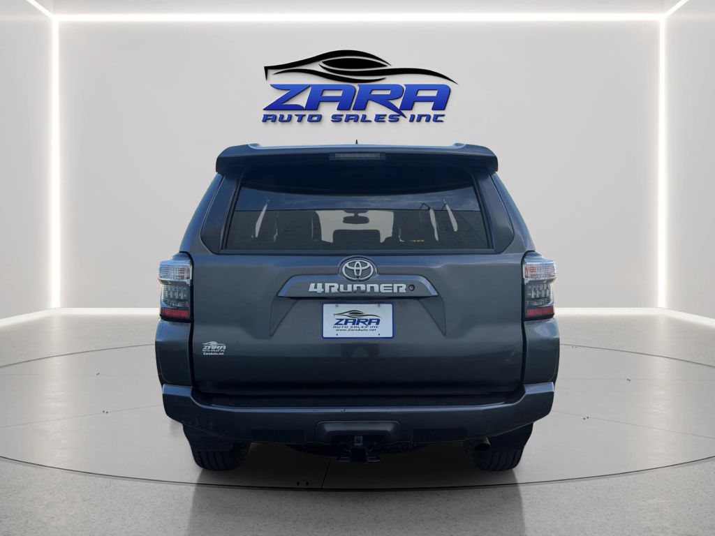 Photo 6 of this TOYOTA 4RUNNER