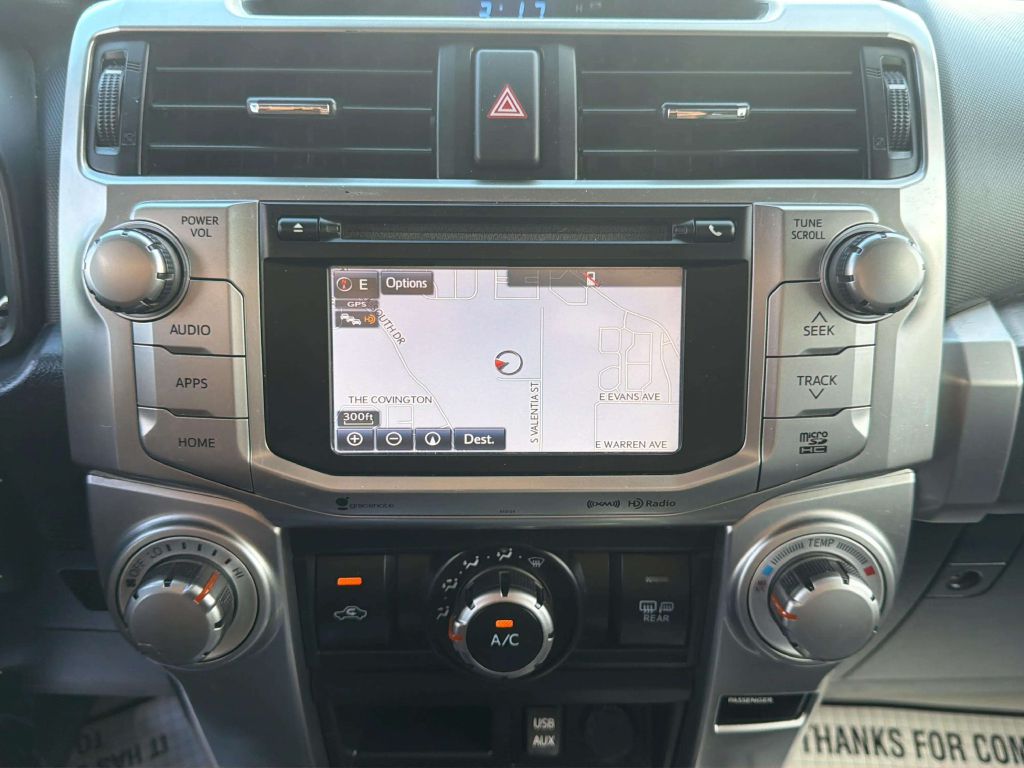 Photo 23 of this TOYOTA 4RUNNER