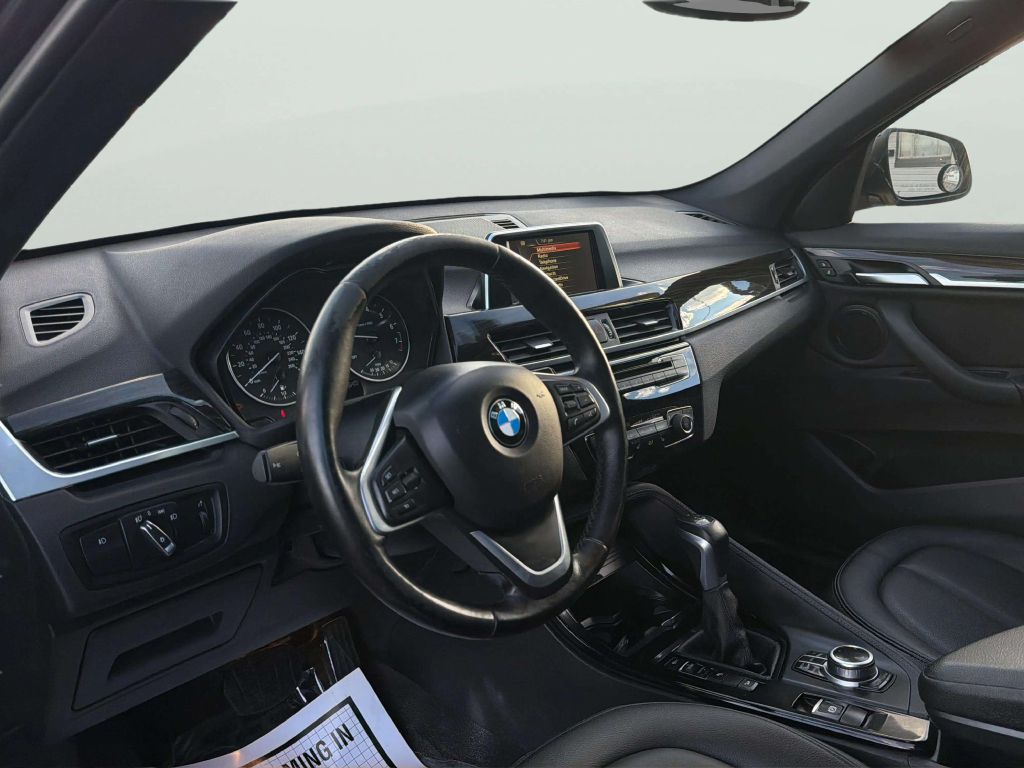 Photo 11 of this BMW X1