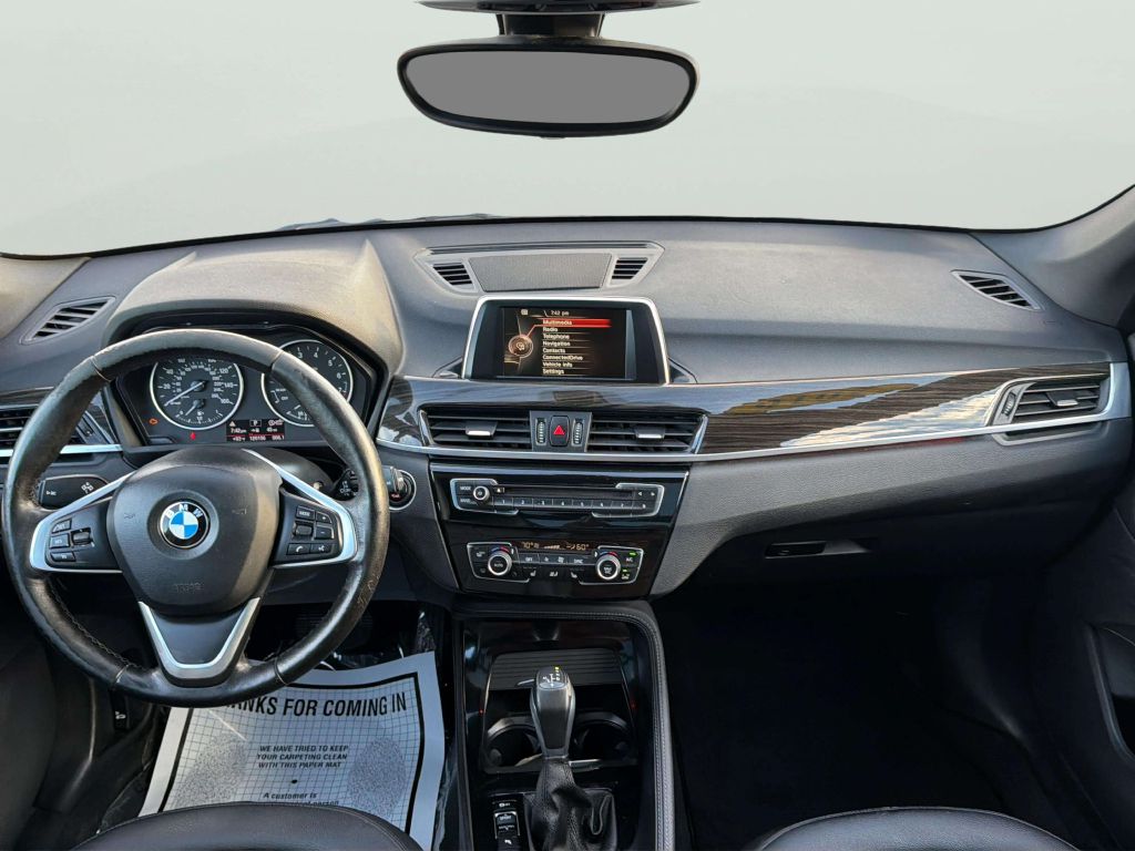 Photo 18 of this BMW X1