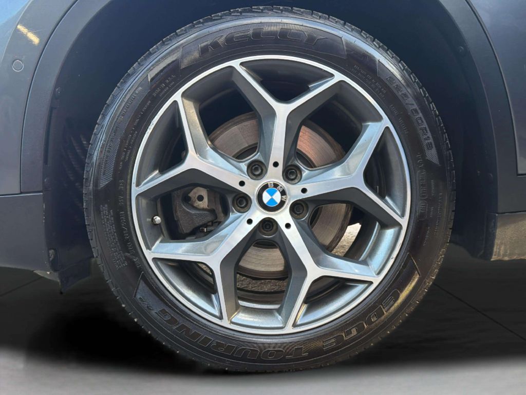 Photo 27 of this BMW X1