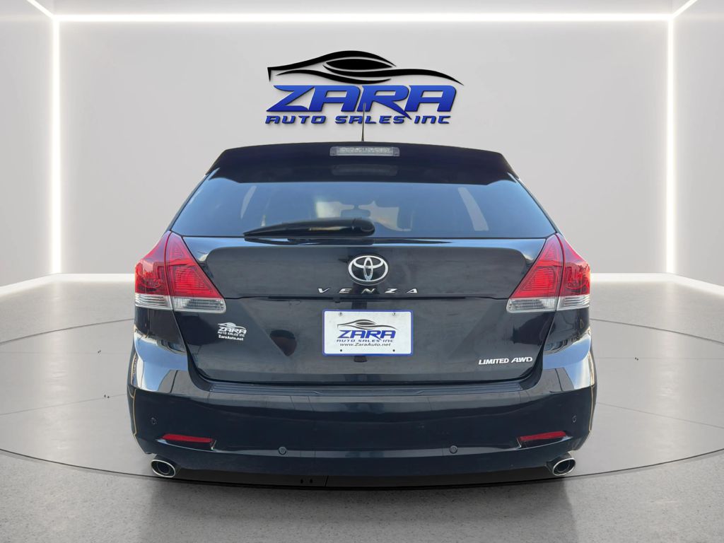 Photo 6 of this TOYOTA VENZA