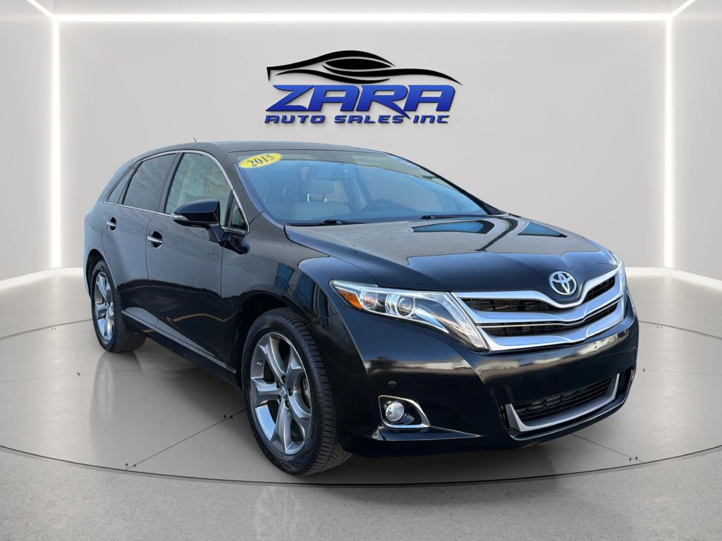 Photo 9 of this TOYOTA VENZA