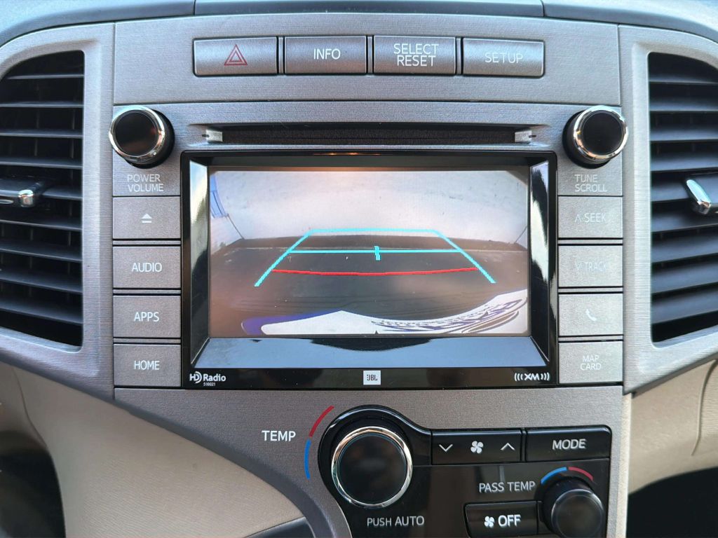 Photo 26 of this TOYOTA VENZA