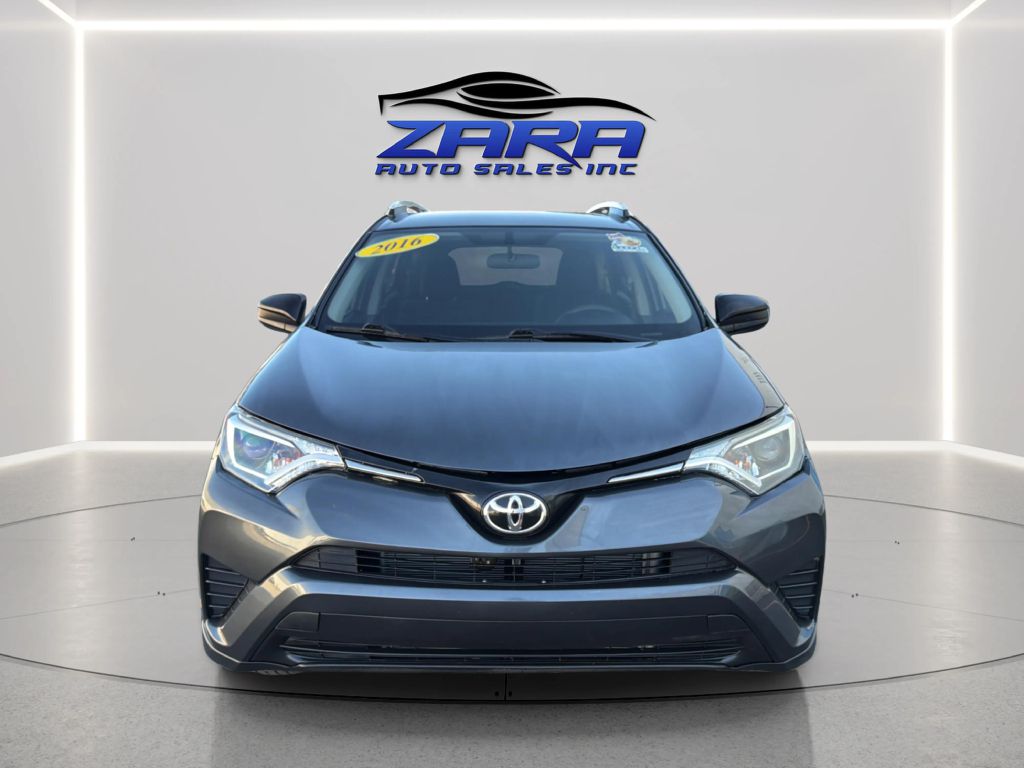 Photo 2 of this TOYOTA RAV4