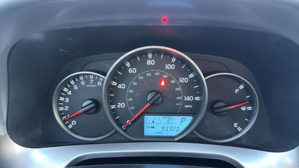 Photo 24 of this TOYOTA RAV4