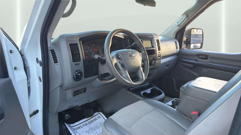 Photo 13 of this NISSAN NV