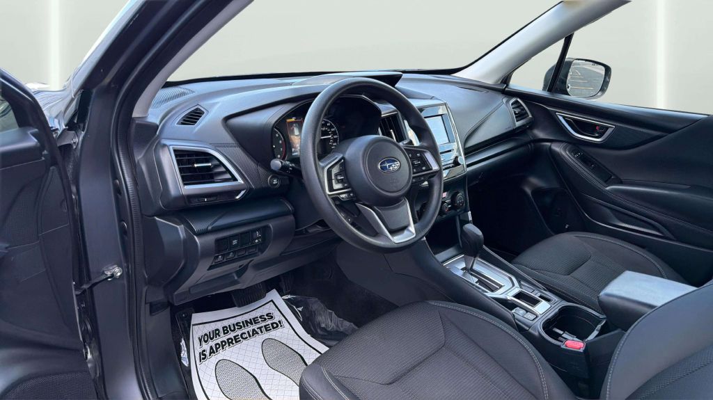 Photo 17 of this SUBARU FORESTER